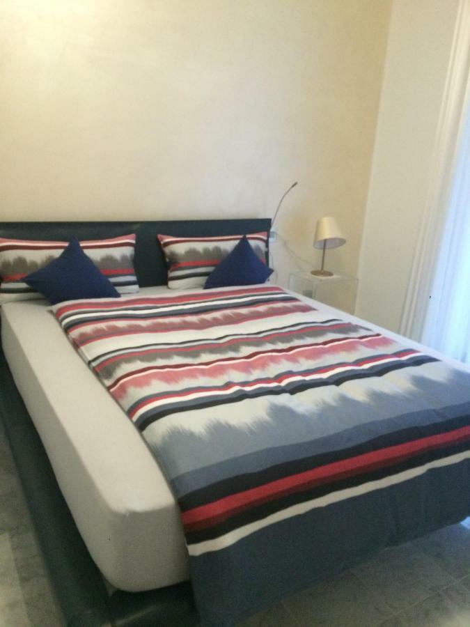 Bed and Breakfast Residenza Delle Grazie Cossignano Екстер'єр фото