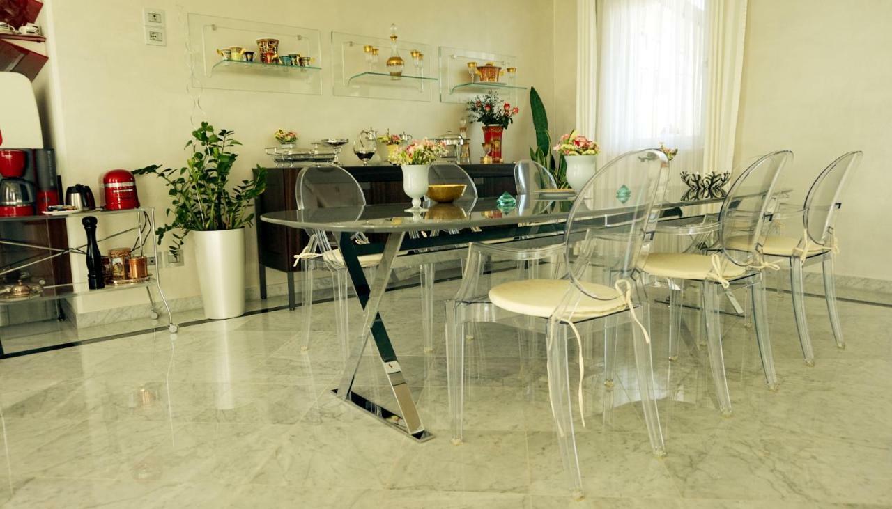 Bed and Breakfast Residenza Delle Grazie Cossignano Екстер'єр фото